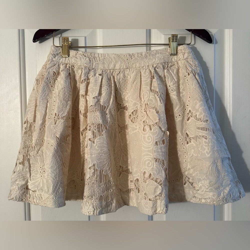 Anthro JACQUIE THE LABEL Bohemian Romantic Embroidery Md Celina Mini Skirt Ivory - Picture 5 of 13